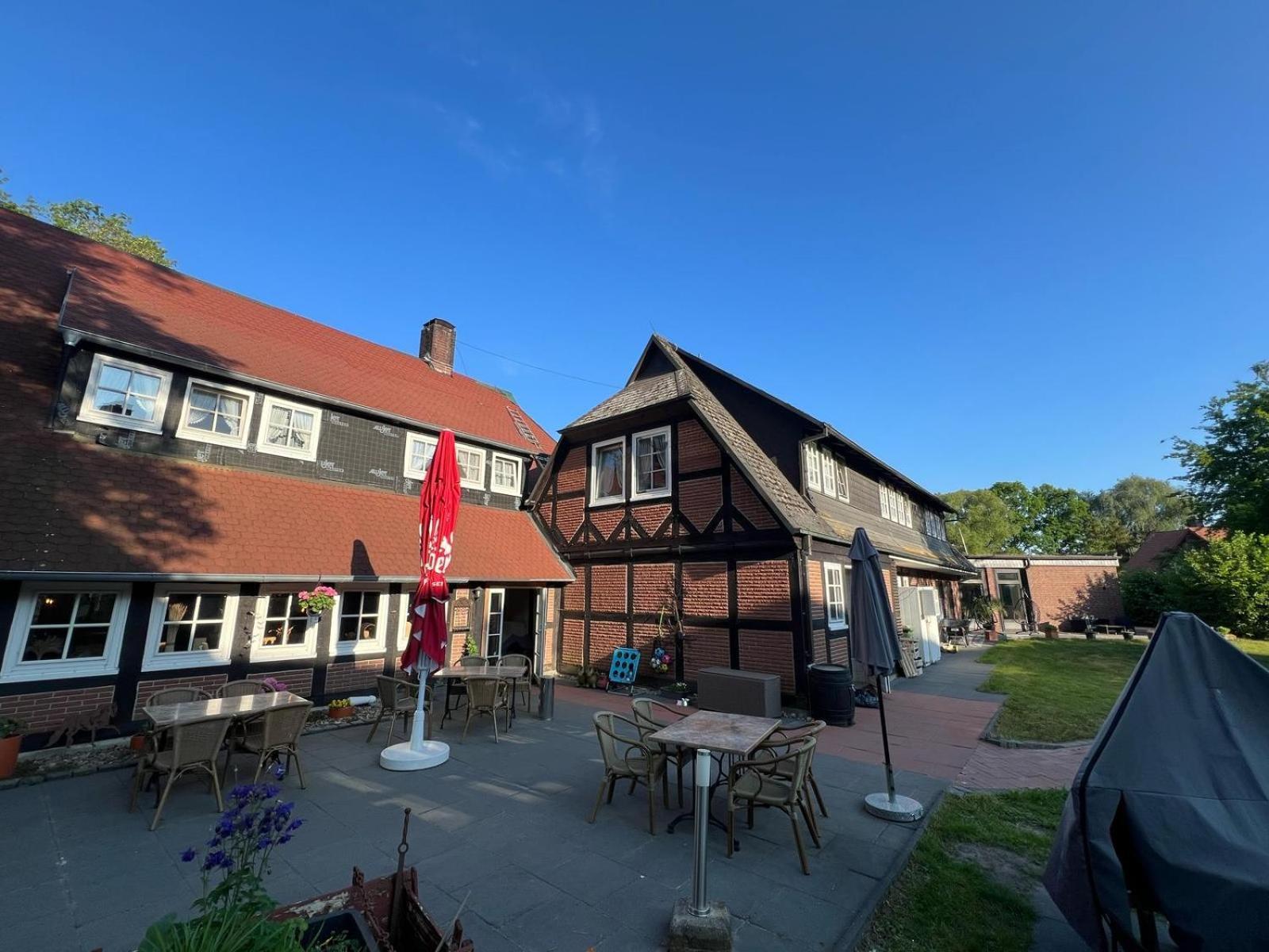 Ihr Ferien Hotel Brunnenhof Suhlendorf Eksteriør bilde